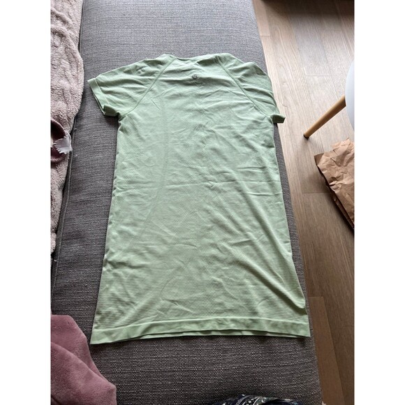 Lululemon Swiftly Tech Short Sleeve Light Green Mint - Picture 4 of 4